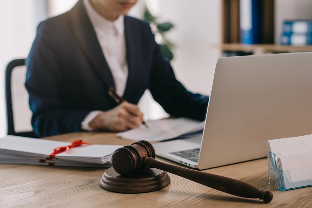 general counsel lawyer